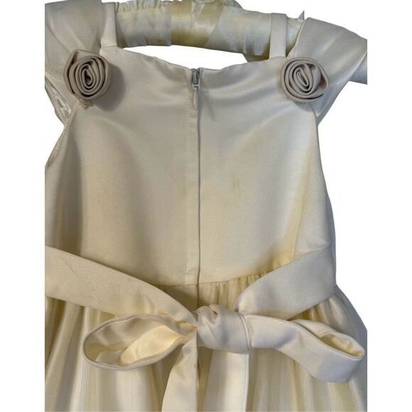 Cinderella Girls Sz. 5 Ivory 3D Roses Party/Wedding/Easter Dress - Picture 6 of 11